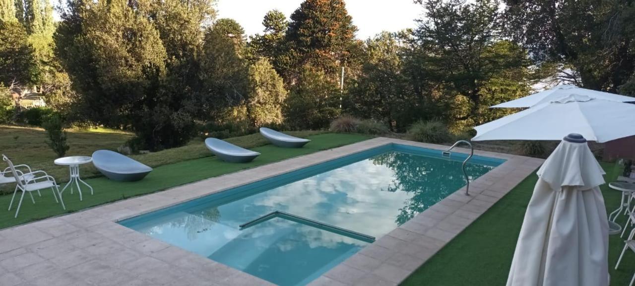 Complejo Puerto Malen Club De Montana Otel Villa Pehuenia Dış mekan fotoğraf