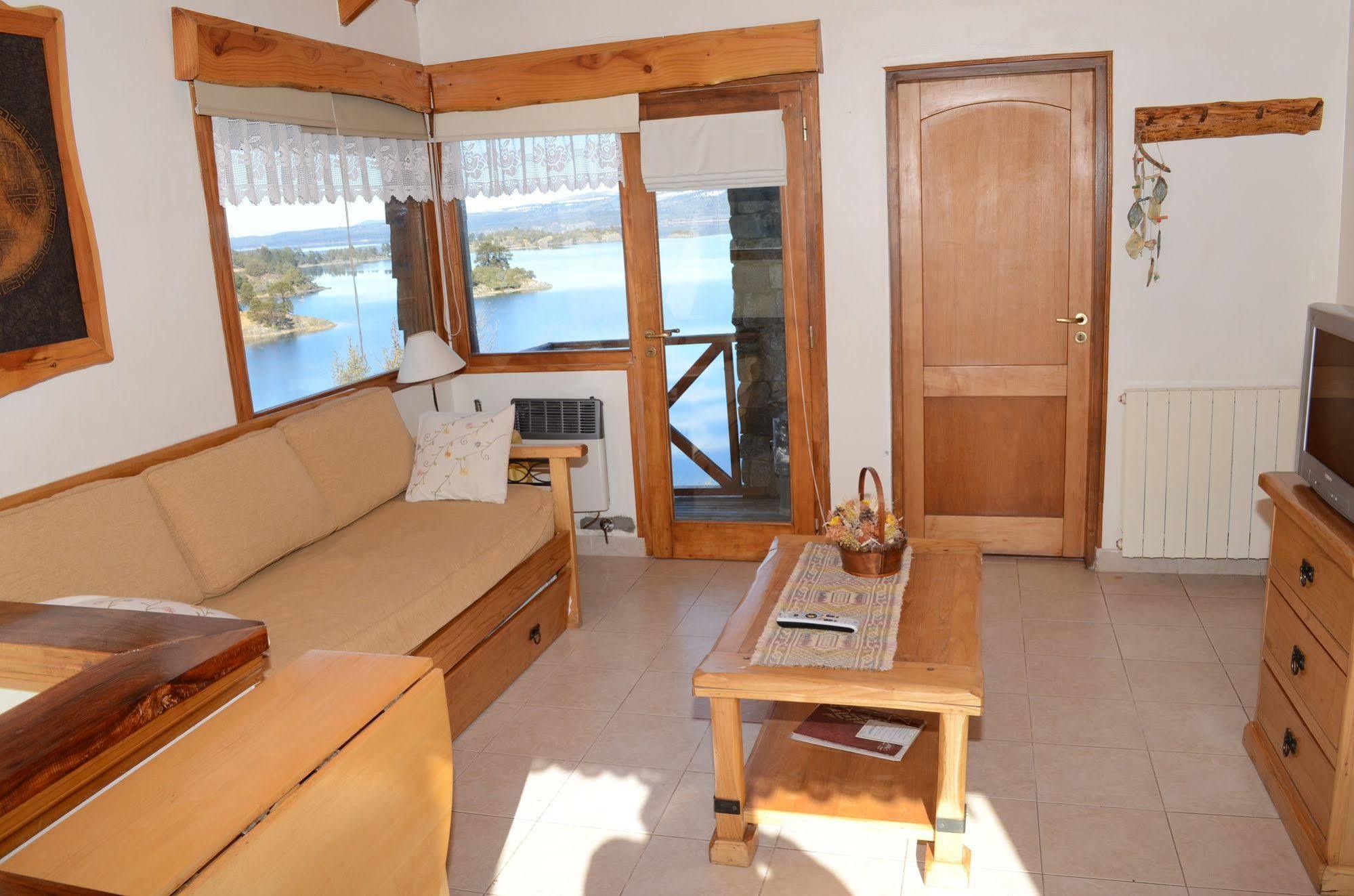 Complejo Puerto Malen Club De Montana Otel Villa Pehuenia Dış mekan fotoğraf